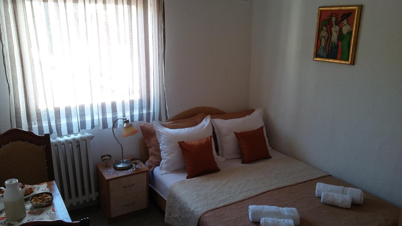 Guest House Villa Castio Petrovac المظهر الخارجي الصورة
